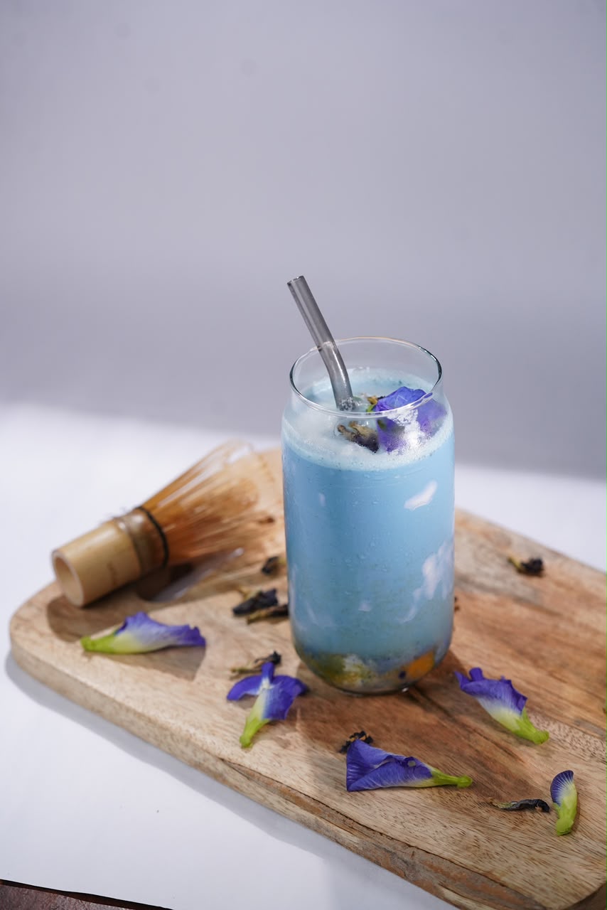 Blue Pea Mango Matcha Milk Kefir: Your New Favourite Blue Hour Sip
